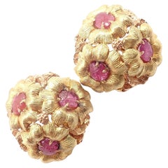 Vintage Buccellati Carved Ruby Flower Yellow Gold Earring
