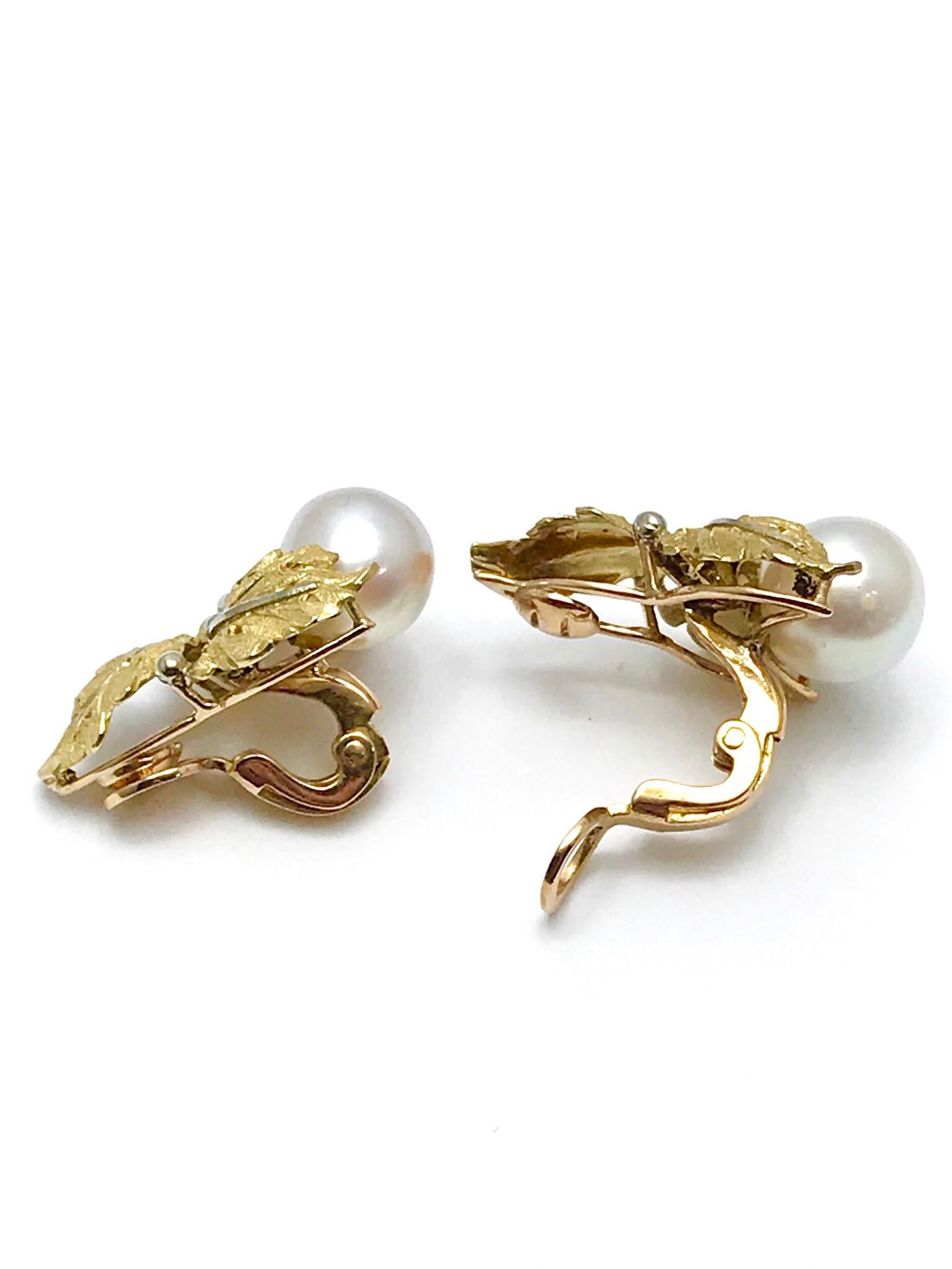 Women's or Men's Vintage Buccellati Cultured Pearl and 18K Yellow & White Gold Leaf Clip Earrings