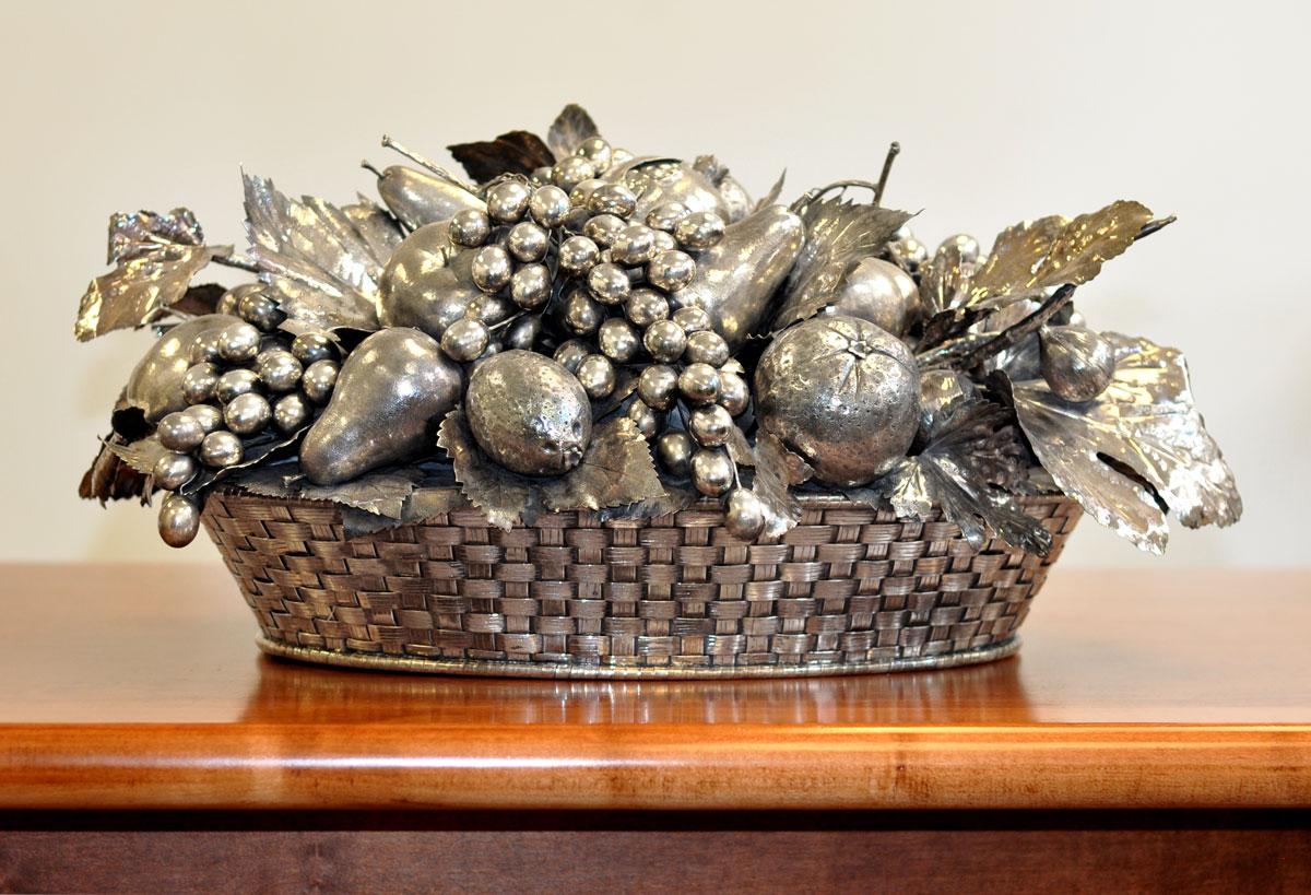 Art Deco Vintage Buccellati Fruit Basket, Silver, Circa 1970 For Sale