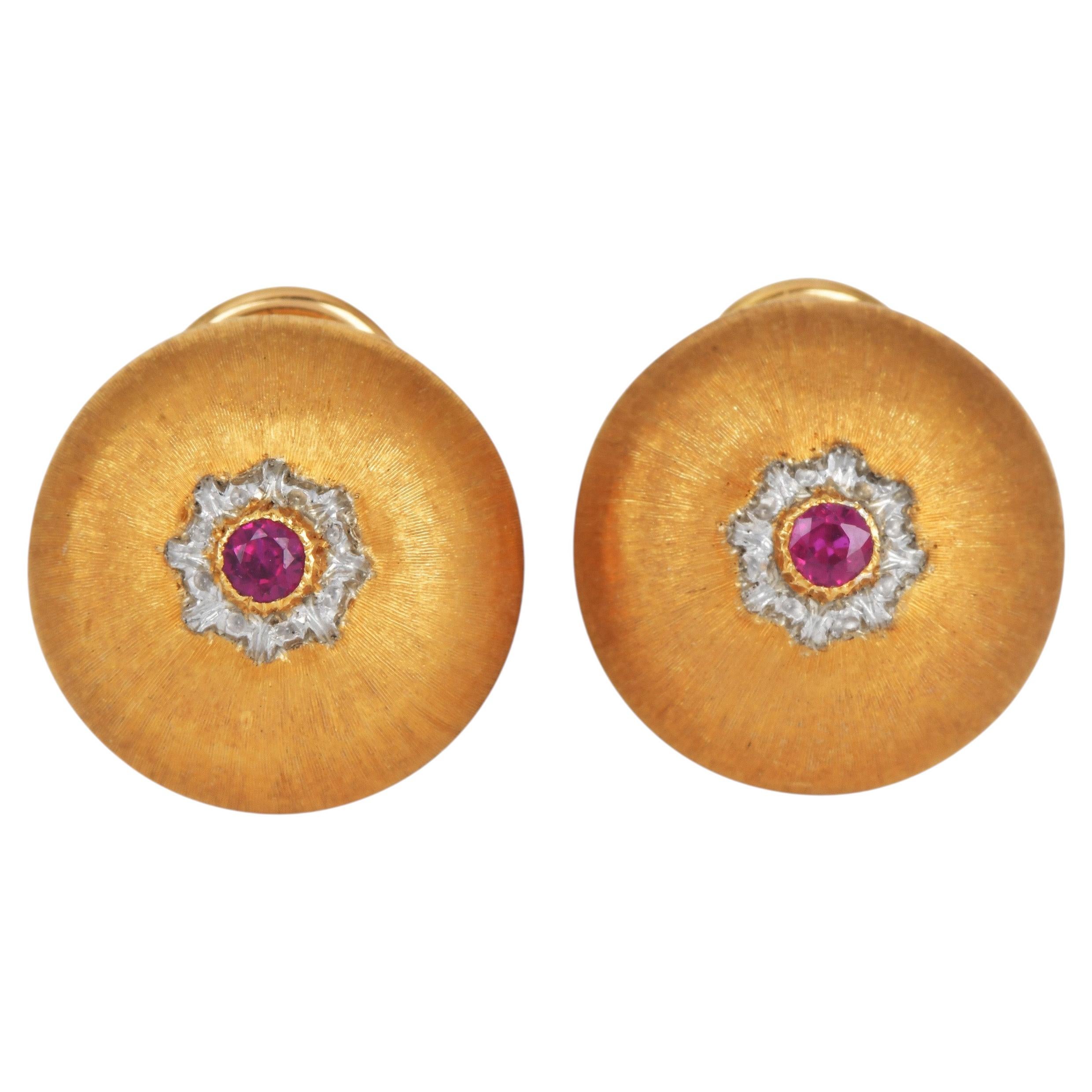Vintage Buccellati Ruby 18K Gold Dome Button Clip-On Earrings