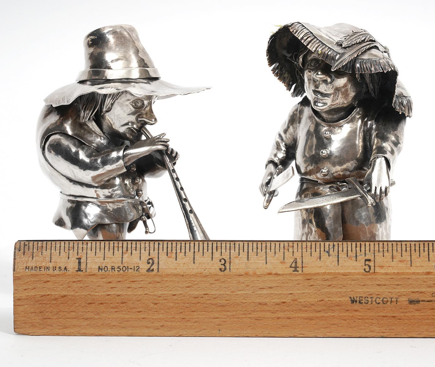 Buccellati Sterling Vintage Figural Figure of Flute Players Wearing Floppy Hat For Sale 4