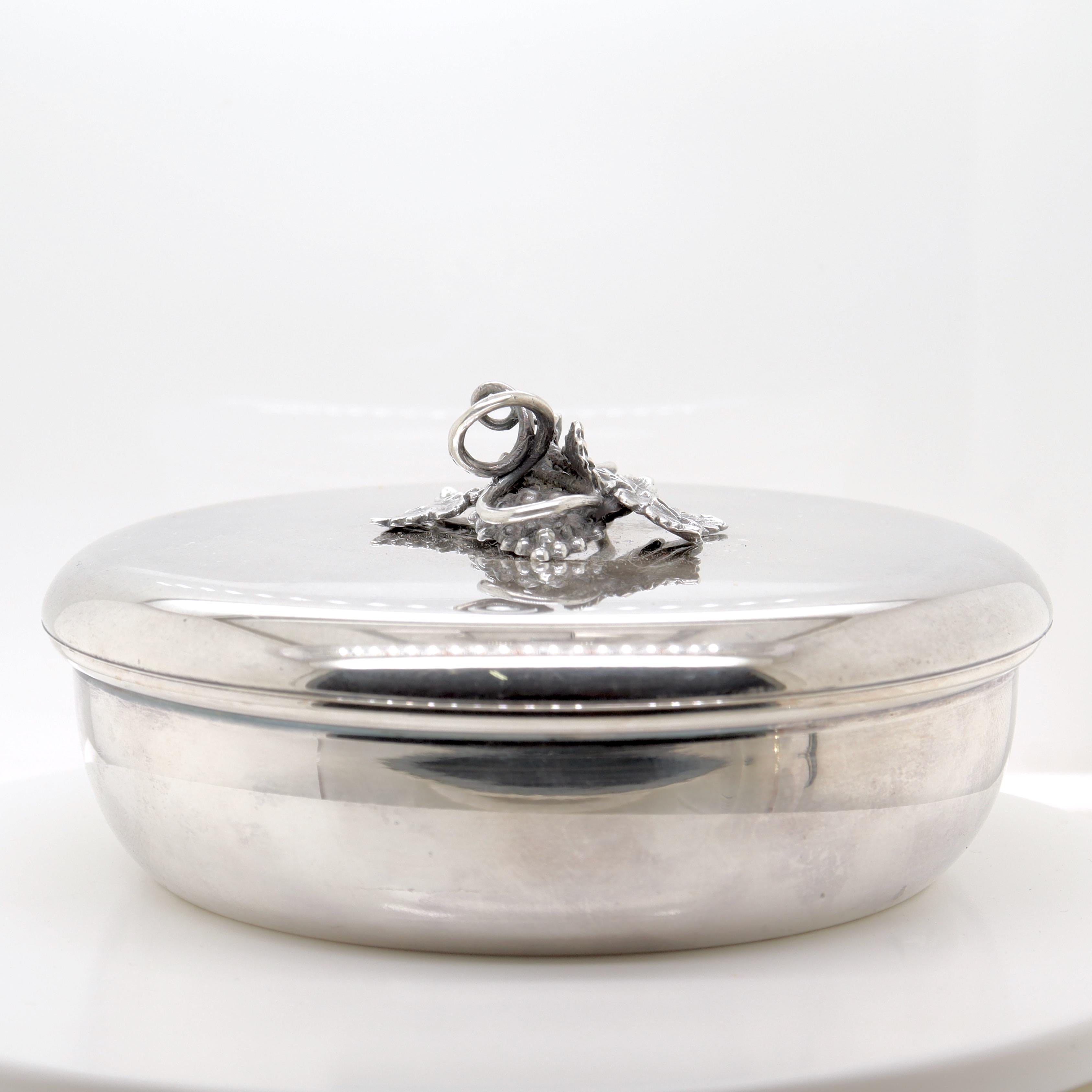 Vintage Buccellati Sterling Silver Round Dresser Box with Grapes & Leaves Finial 2