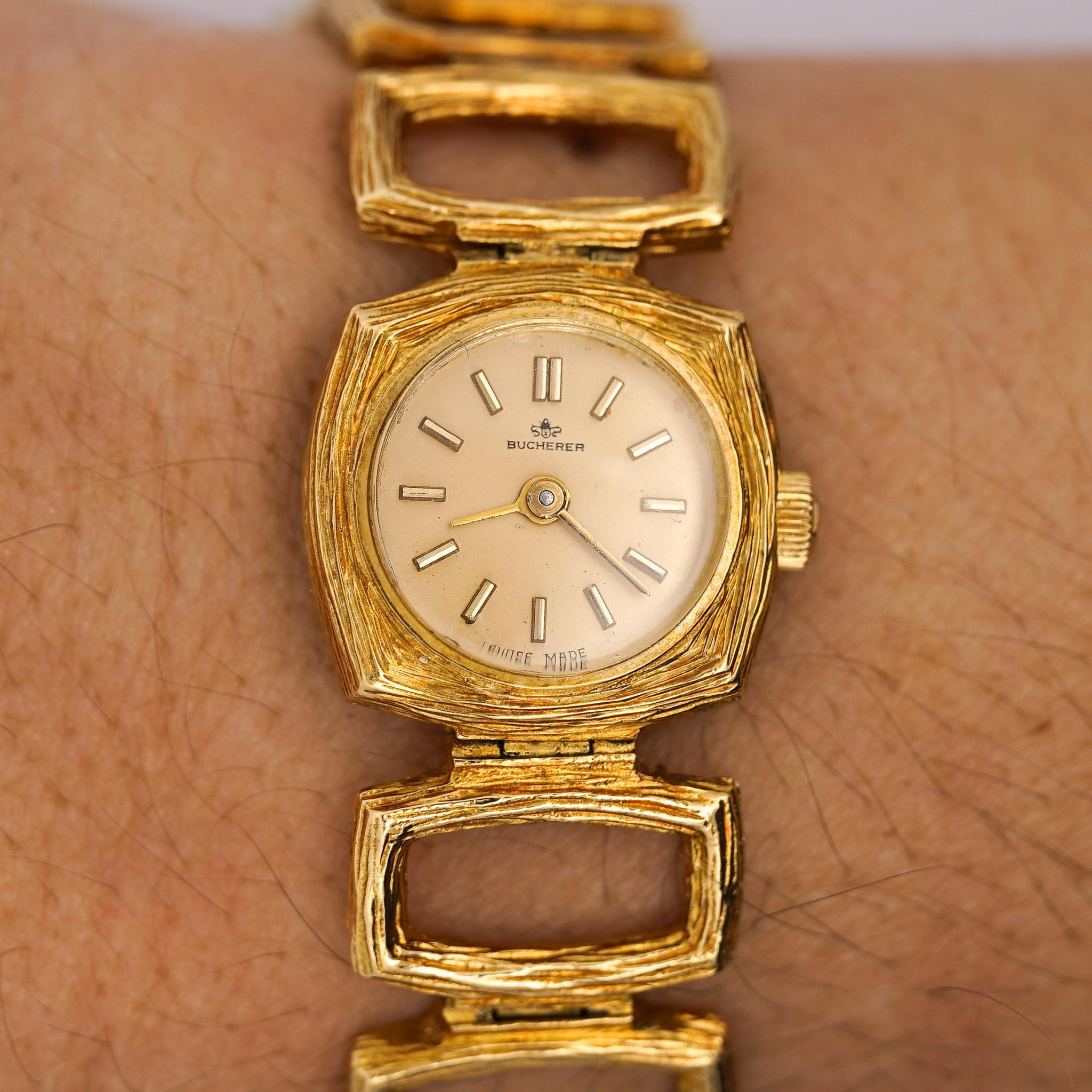 Vintage Bucherer 18K Gold Ladies Textured Square Link Bracelet Watch 1