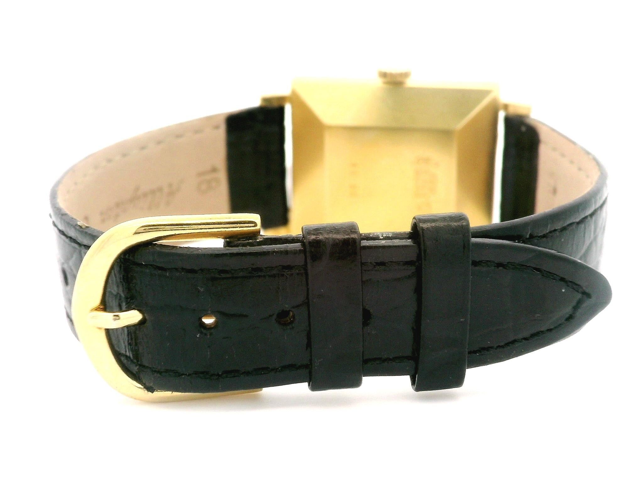 Vintage Bucherer 18k Yellow Gold 26mm Rectangular Mechanical Automatic Watch im Angebot 2