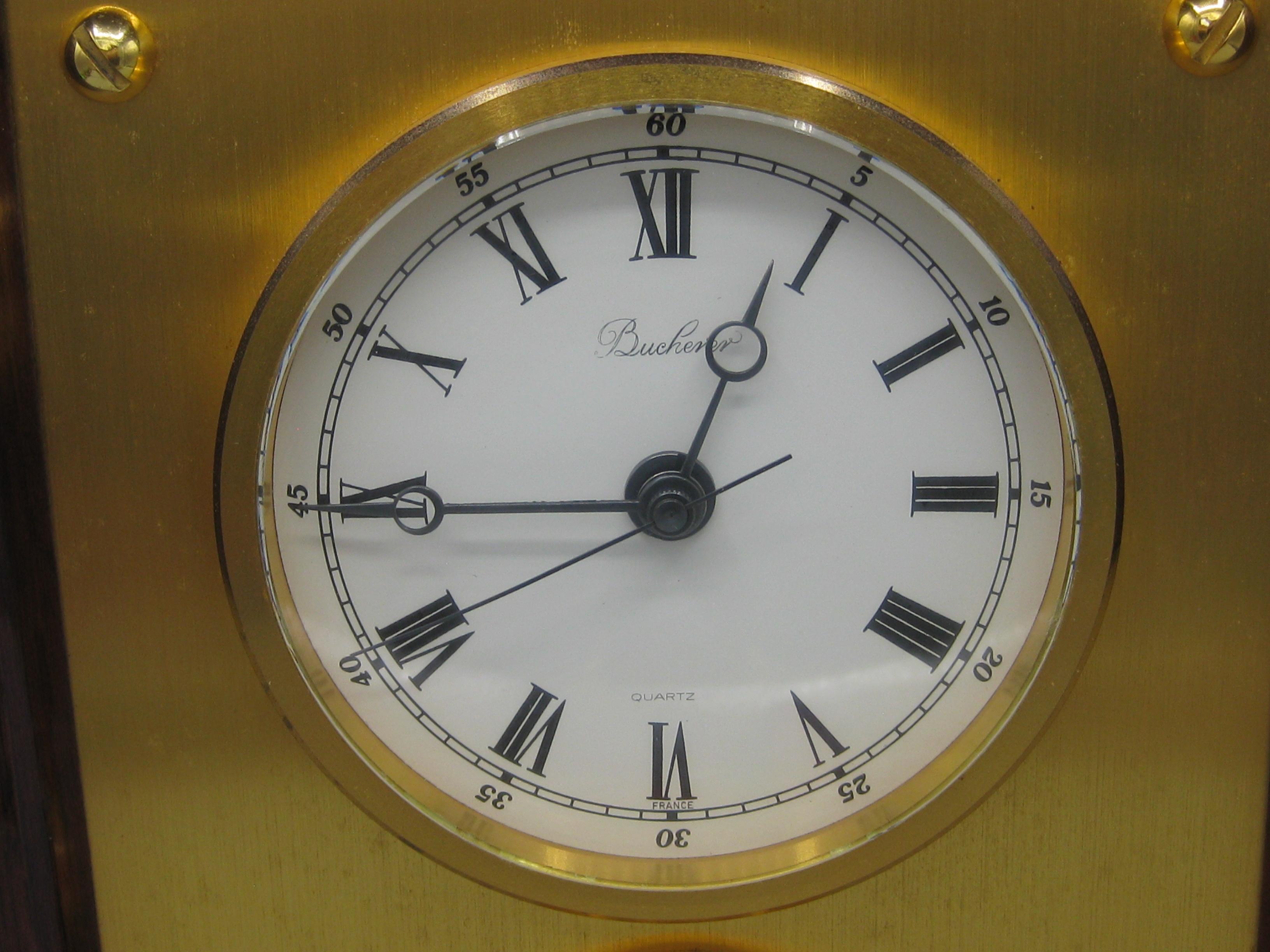 Orologio da tavolo Bucherer d'epoca in palissandro e ottone con barometro Made in France in vendita 4