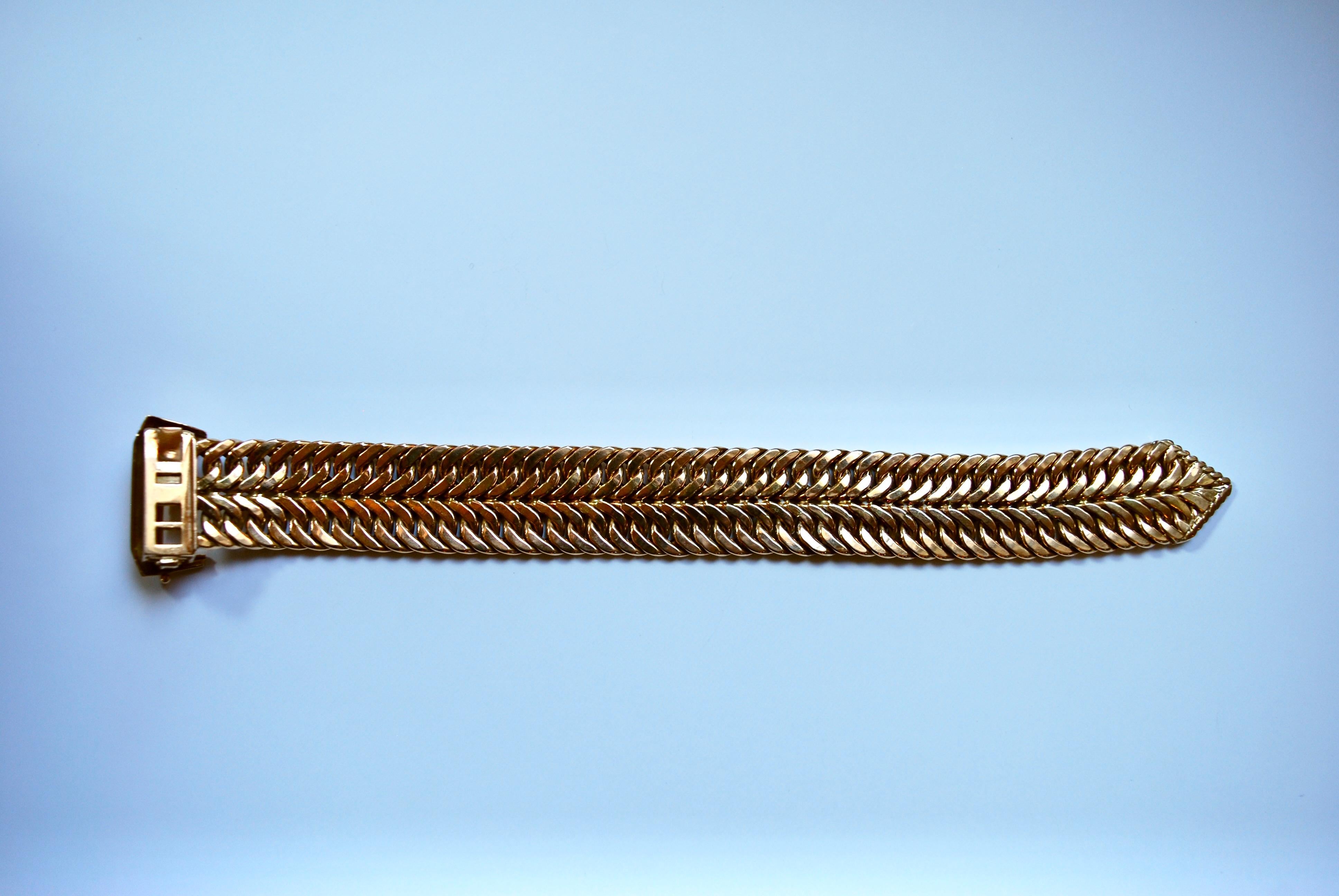 vintage buckle gold bracelet 3