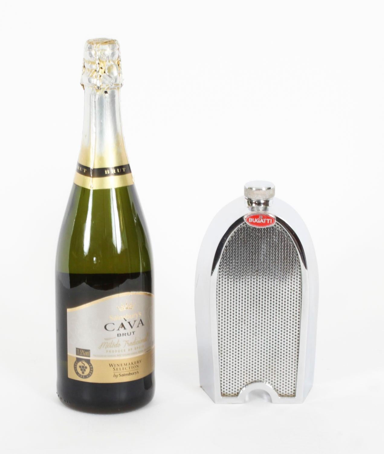 Carafe radiateur Bugatti vintage de la fin du 20e siècle en vente 3