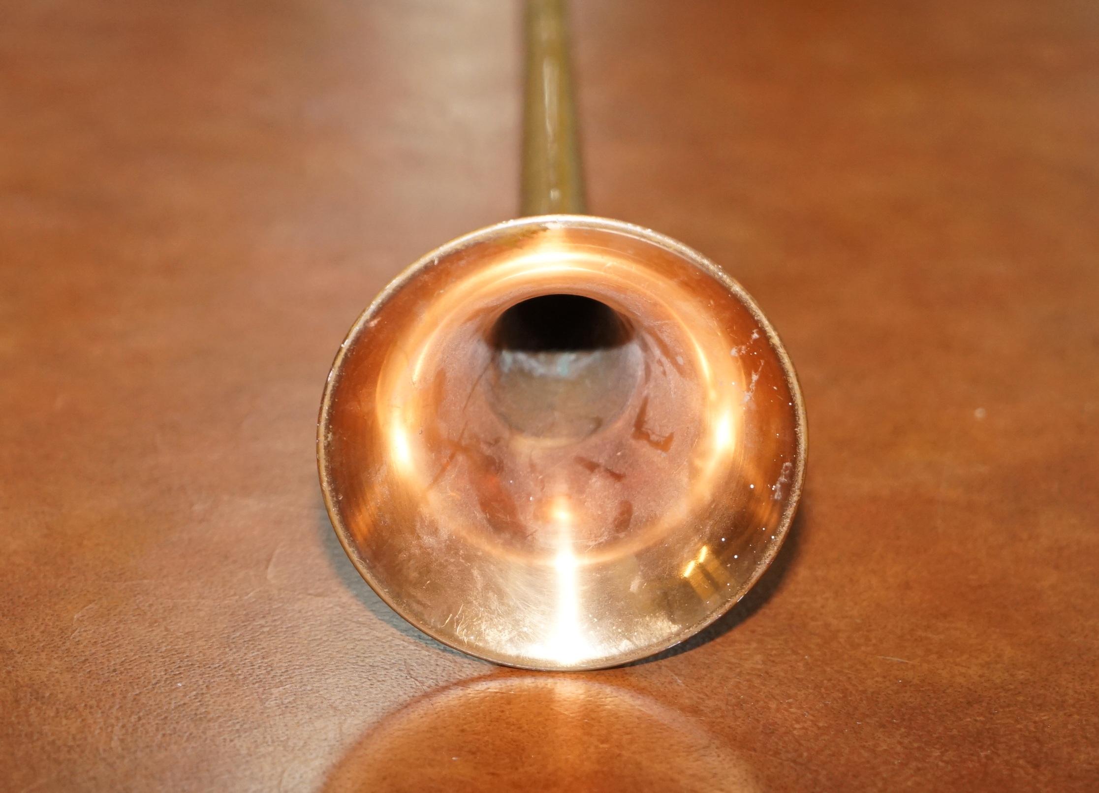 Schönes dekoratives Vintage-Deko-Objekt, Buisine Heraldic Trumpet aus Messing, Kupfer und Bronze (Englisch) im Angebot