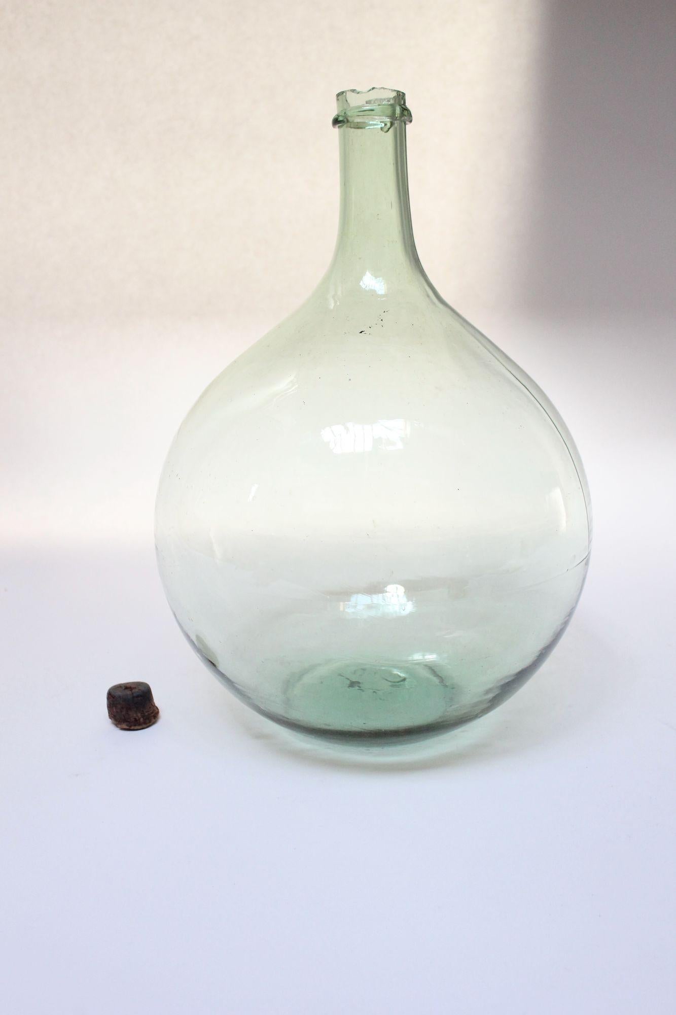 French Provincial Vintage Bulbous-Form Light Green Demijohn with Cork Stopper For Sale
