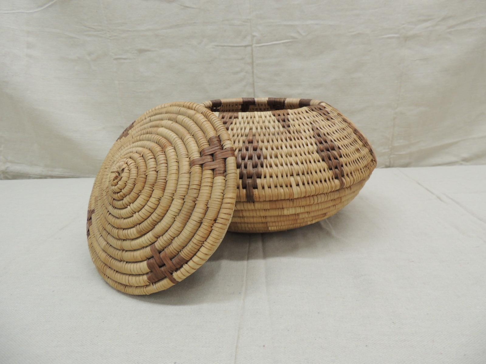 Late 20th Century Vintage Bulbous Shape Tribal Pattern Decorative Basket with Lid
