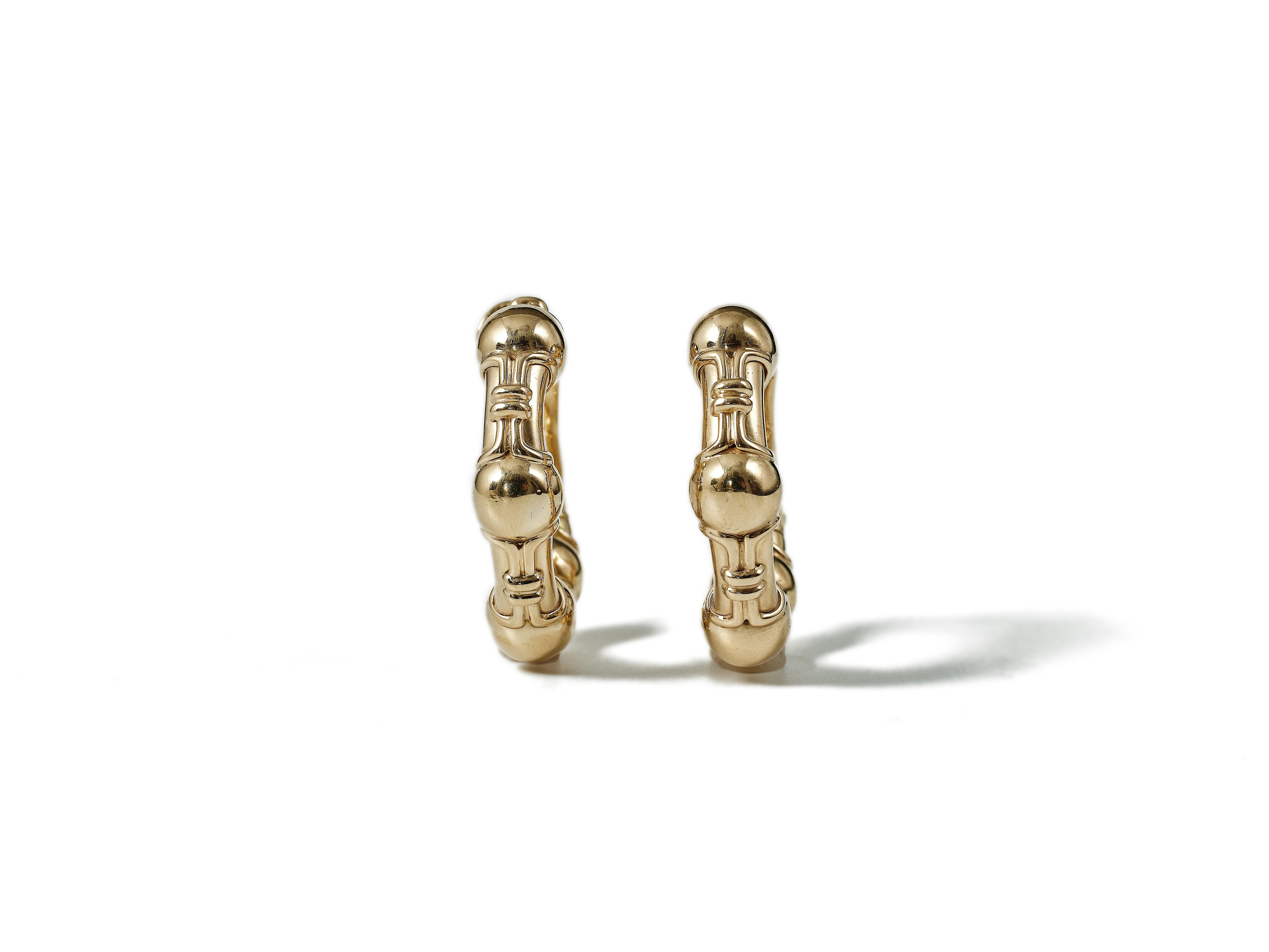 Bulgari 18 karat gold hoop earrings, made 1989 In Good Condition For Sale In Malmö, Skåne län