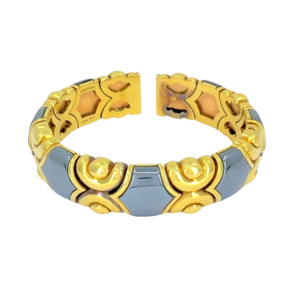 Cabochon Vintage Bvlgari 18k Gold Hematite Cuff Bracelet For Sale