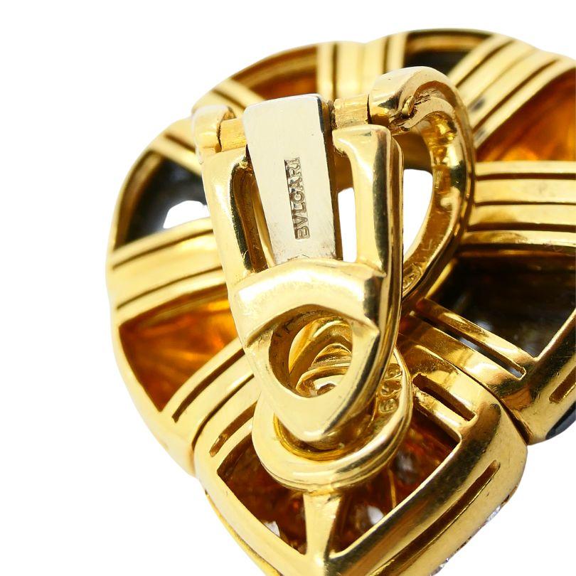 Pendientes de clip vintage Bvlgari de oro de 18 quilates con hematites y diamantes en venta 2