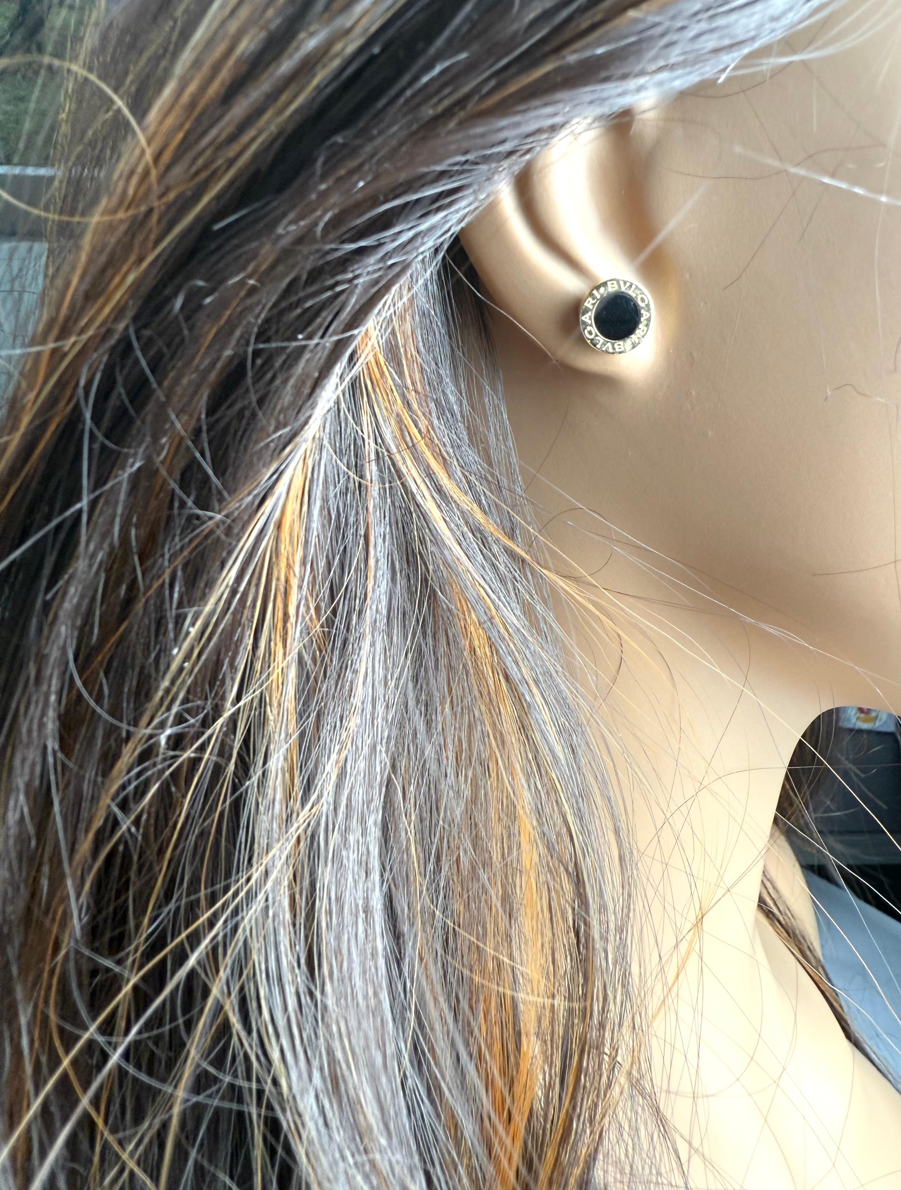 Vintage Bulgari 18K Yellow Gold Black Onyx Circle 0.45 Inch Stud Earrings For Sale 1