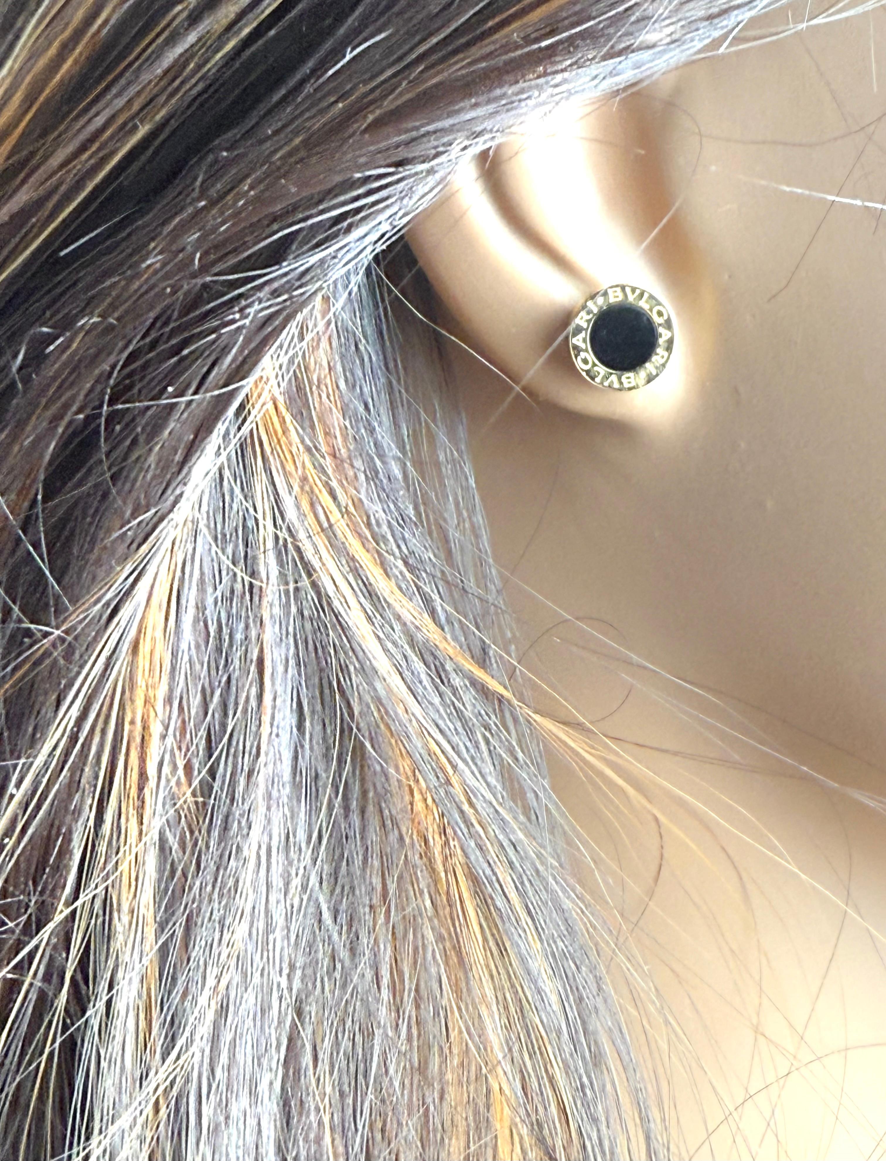 Vintage Bulgari 18K Yellow Gold Black Onyx Circle 0.45 Inch Stud Earrings For Sale 3