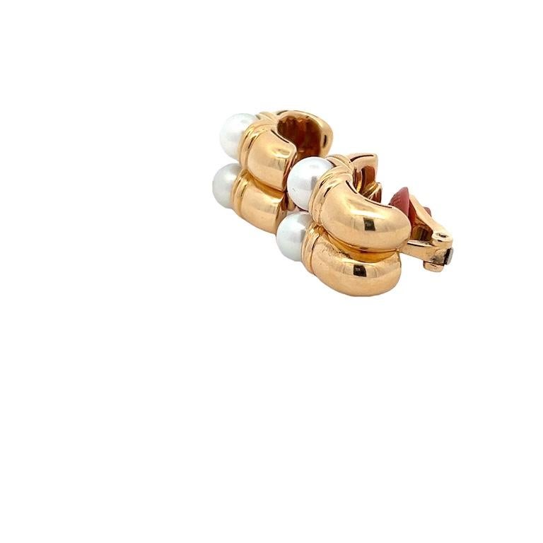 Vintage Bulgari Cultured Pearl  18K Yellow Gold Double Hoop Earrings (Rundschliff) im Angebot
