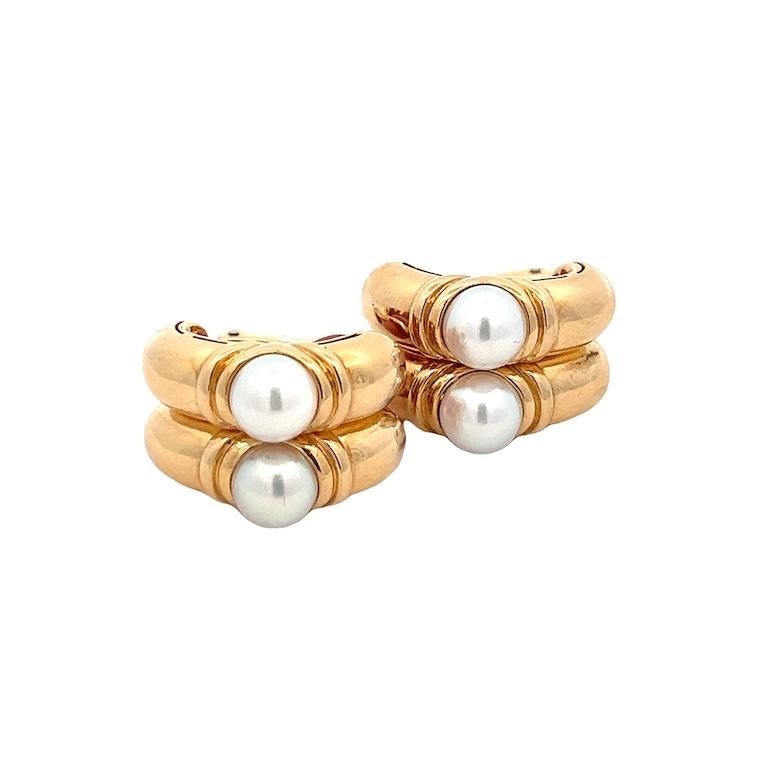 Vintage Bulgari Cultured Pearl  18K Yellow Gold Double Hoop Earrings Damen im Angebot