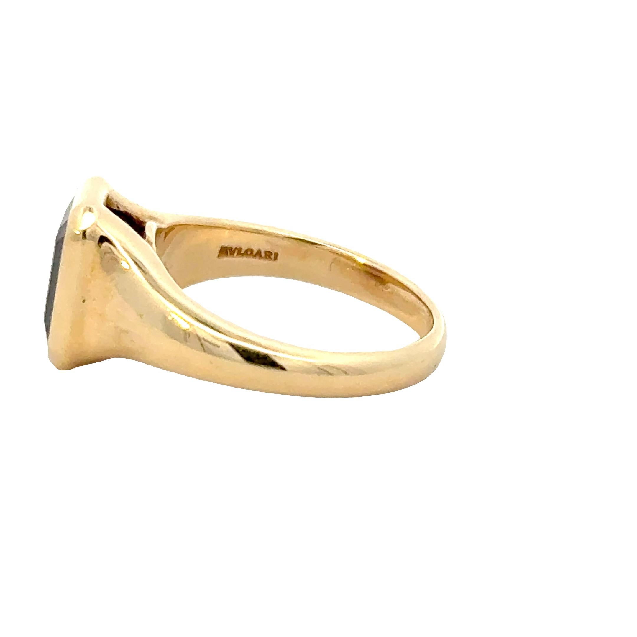 Anello Bulgari d'epoca in oro giallo 18 carati e ametista In condizioni ottime in vendita a Milano, IT