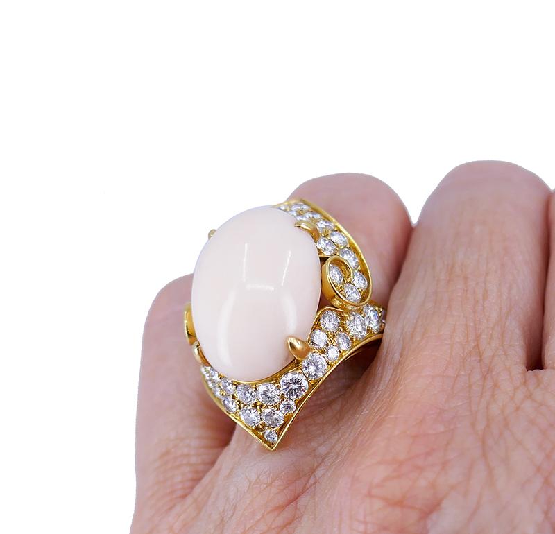 Vintage Bulgari Angel Skin Coral Diamond Ring 18k Gold 4