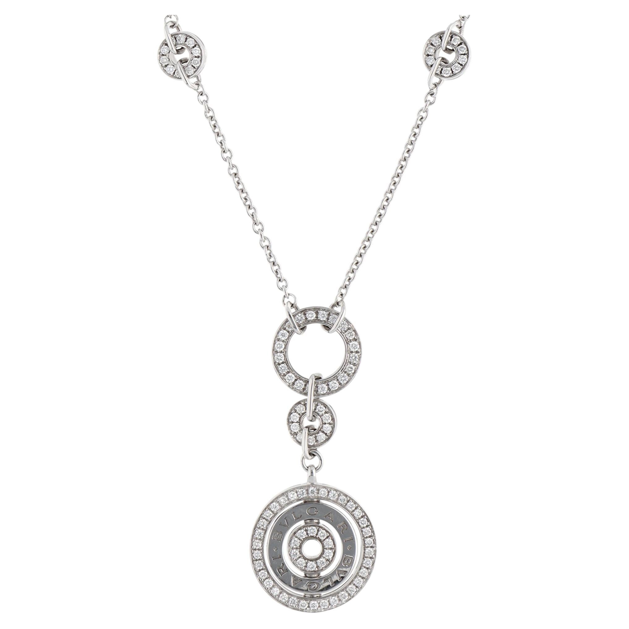 Collar vintage «Astrale Cerch» de Bulgari con diamantes, en oro blanco