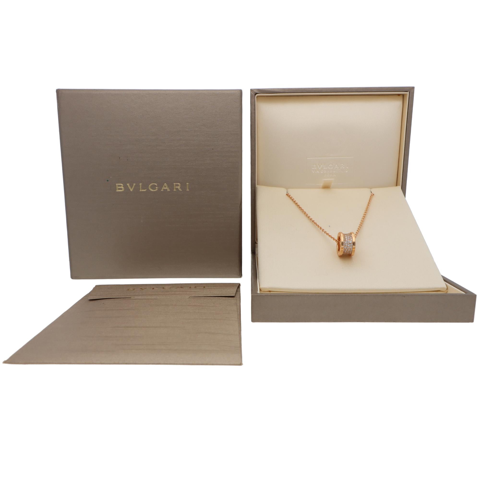 Vintage Bulgari B.zero1 Pavé Diamond Necklace in Rose Gold In Excellent Condition For Sale In London, GB