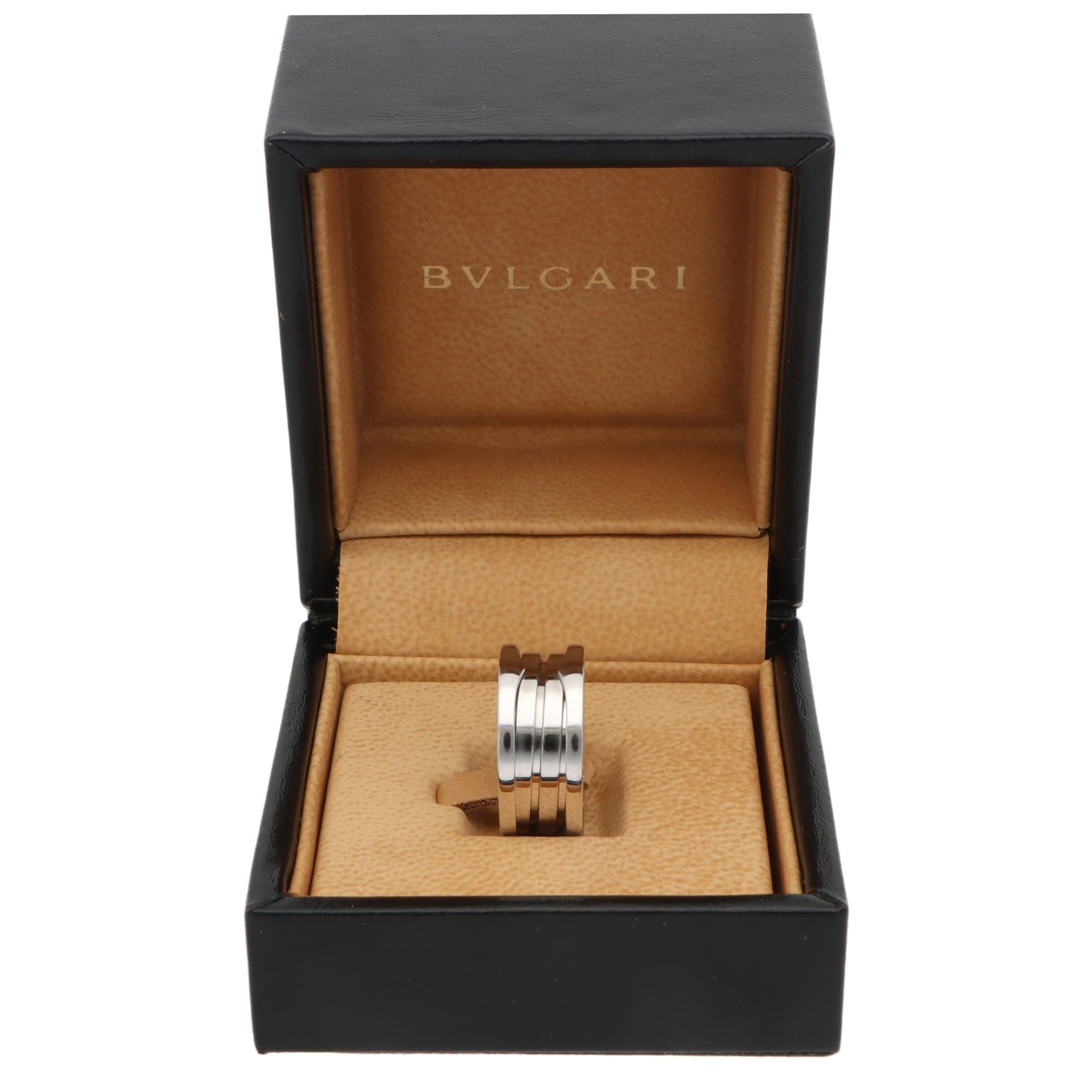 Vintage Bulgari B.zero1 Three Band Ring in White Gold In Excellent Condition For Sale In London, GB