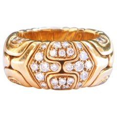 Vintage Bulgari Diamond 18 Karat Gold Ring