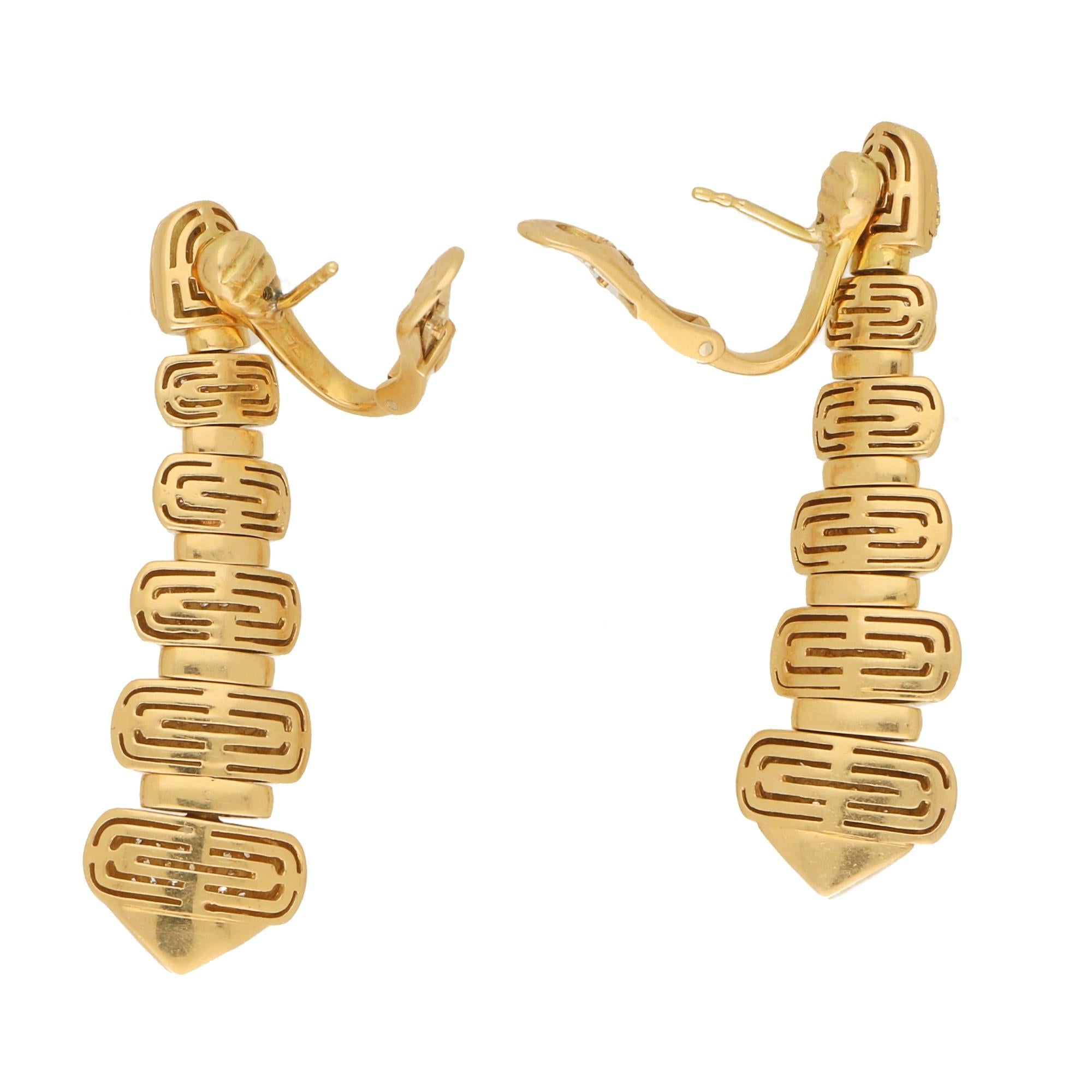 Vintage Bulgari Diamond Drop Earrings in Yellow Gold 1.15 Carat In Good Condition In London, GB