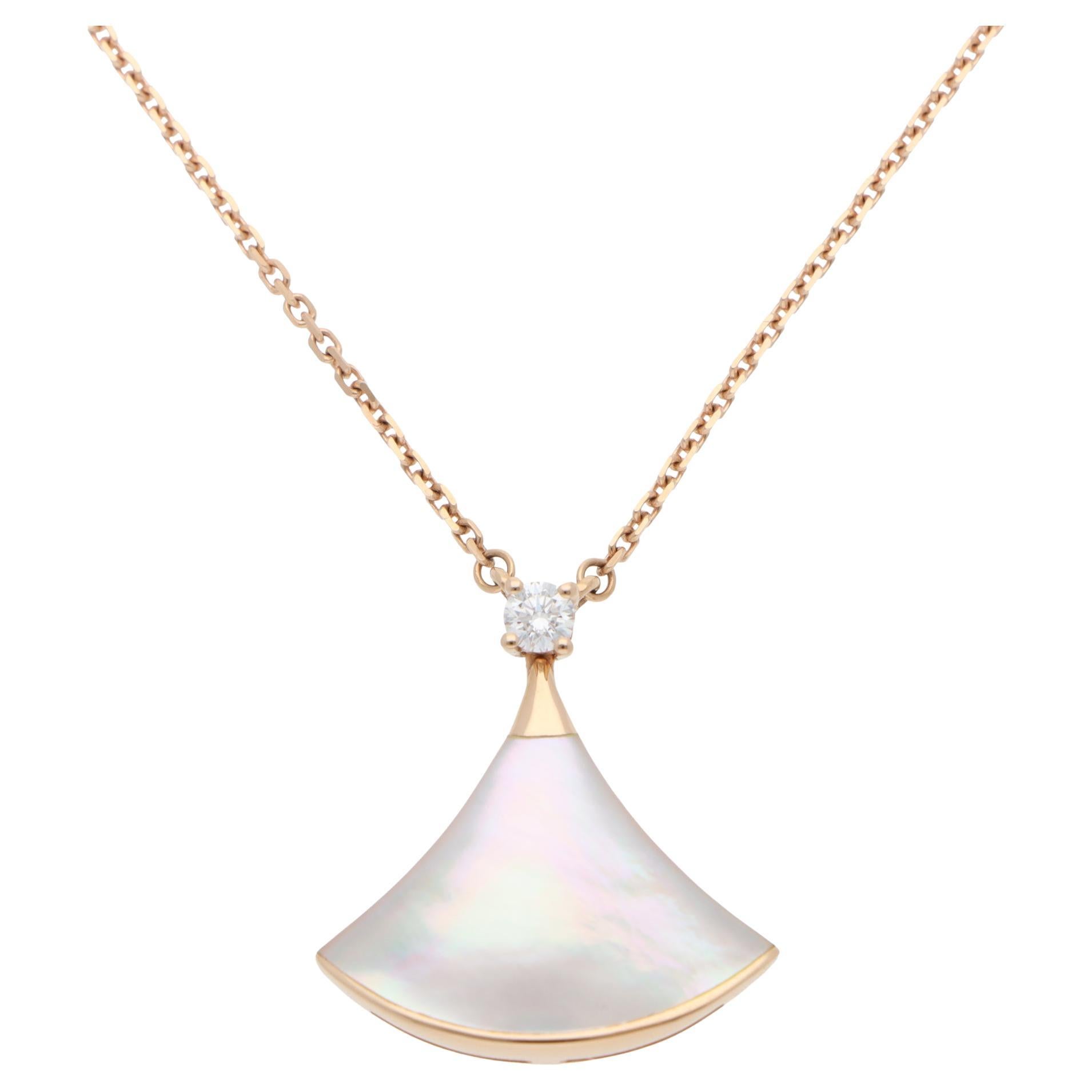 Vintage Bulgari Divas’ Dream Mother of Pearl Necklace in Rose Gold