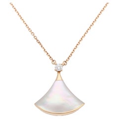 Vintage Bulgari Divas’ Dream Mother of Pearl Necklace in Rose Gold