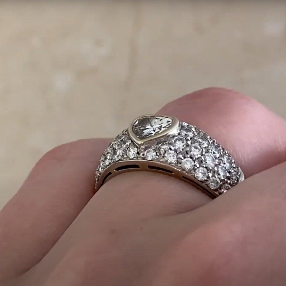 Anello Bulgari d'epoca con diamante a forma di cuore (circa 0,50 carati), oro bianco 18 carati In condizioni ottime in vendita a New York, NY