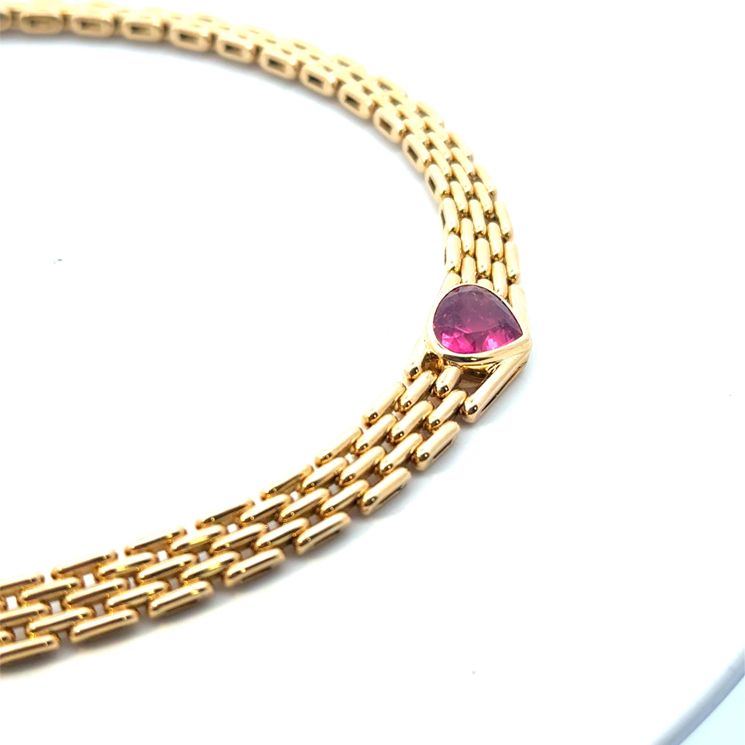 Bulgari Vintage Herzförmige Rubellit-Herz-Halskette aus 18 Karat Gelbgold im Zustand „Hervorragend“ im Angebot in Milano, IT