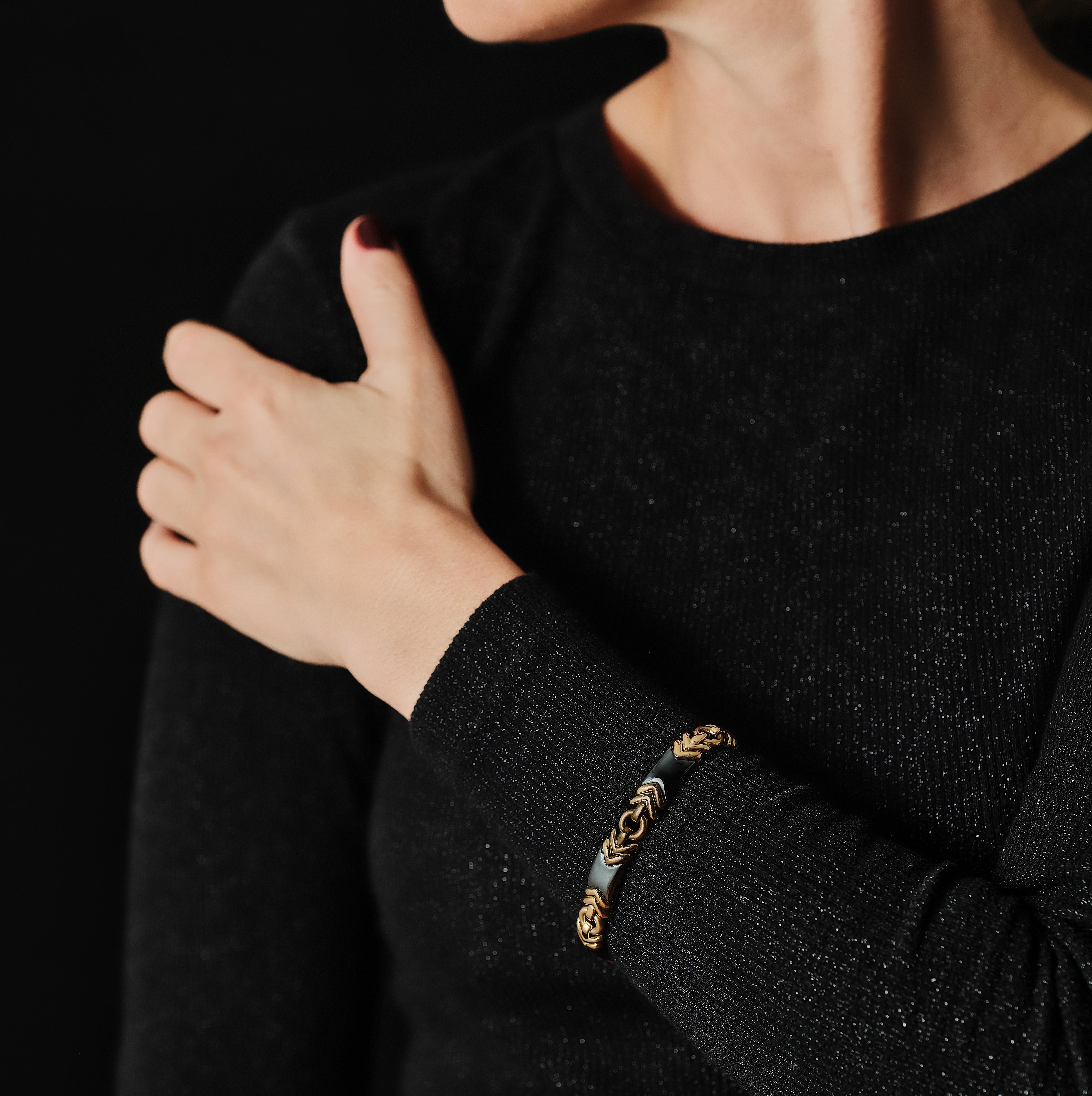 Women's Bulgari Hematite and gold bracelet For Sale
