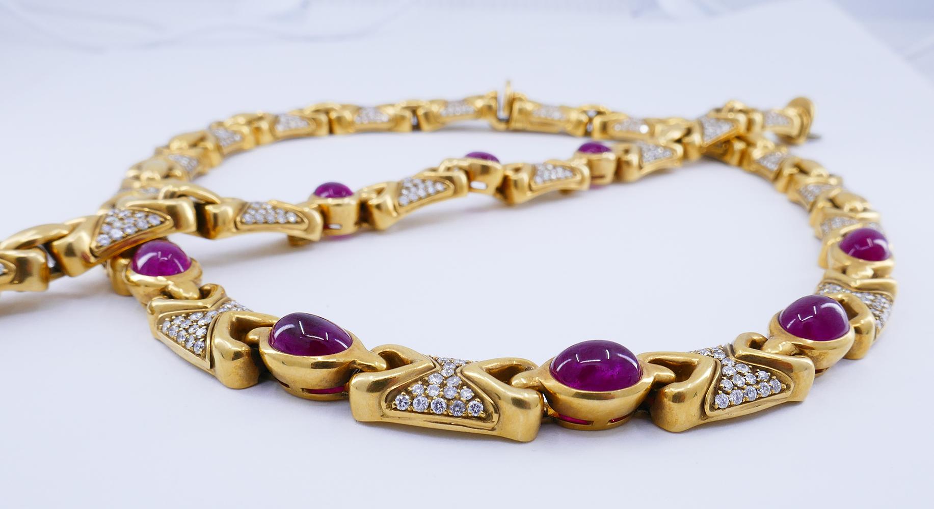 Vintage Bulgari Necklace Bracelet Set 18k Gold Ruby Diamond Bvlgari Estate Jewel In Good Condition In Beverly Hills, CA
