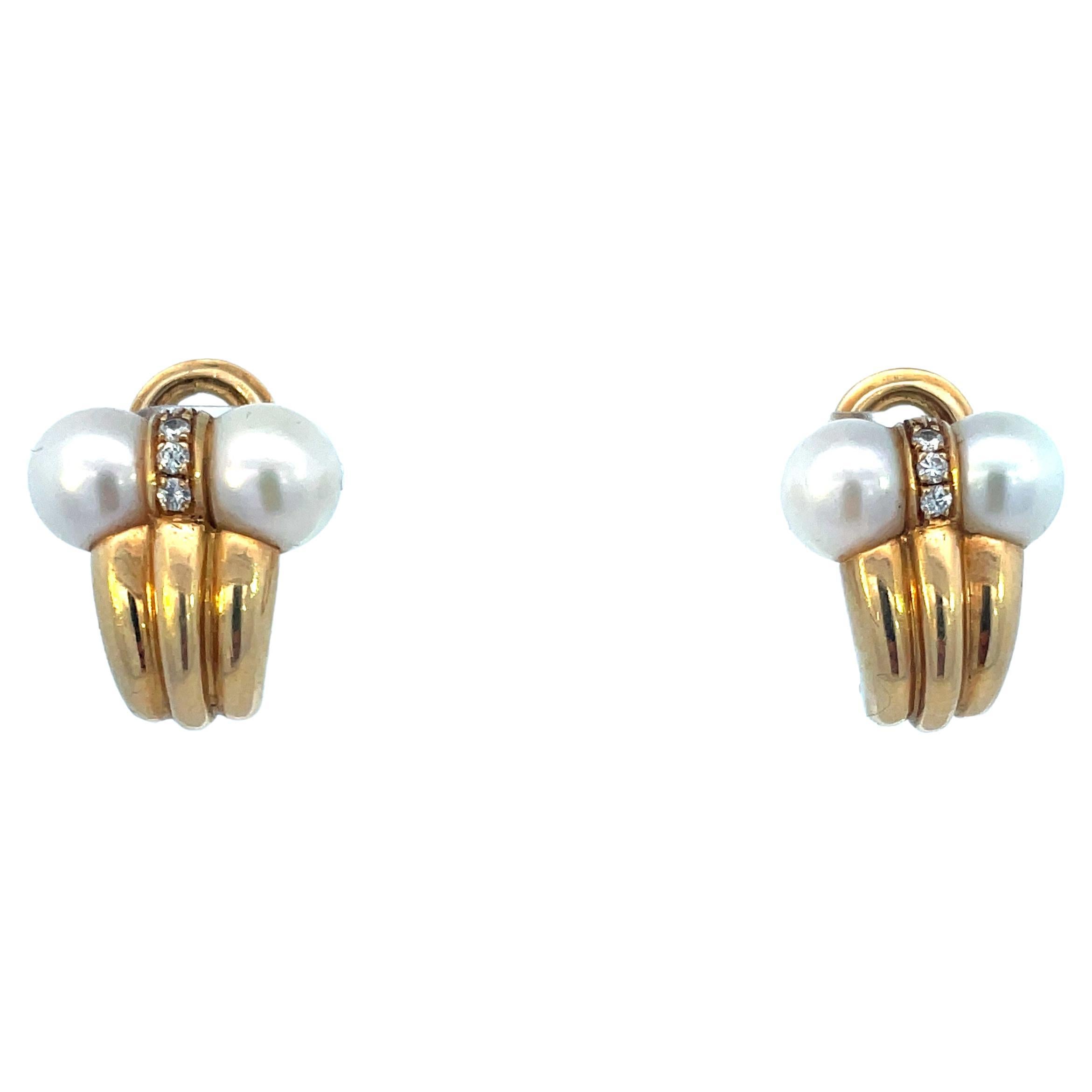 Vintage Bulgari Pearls Diamonds Clip Earrings 18 Karat Yellow Gold