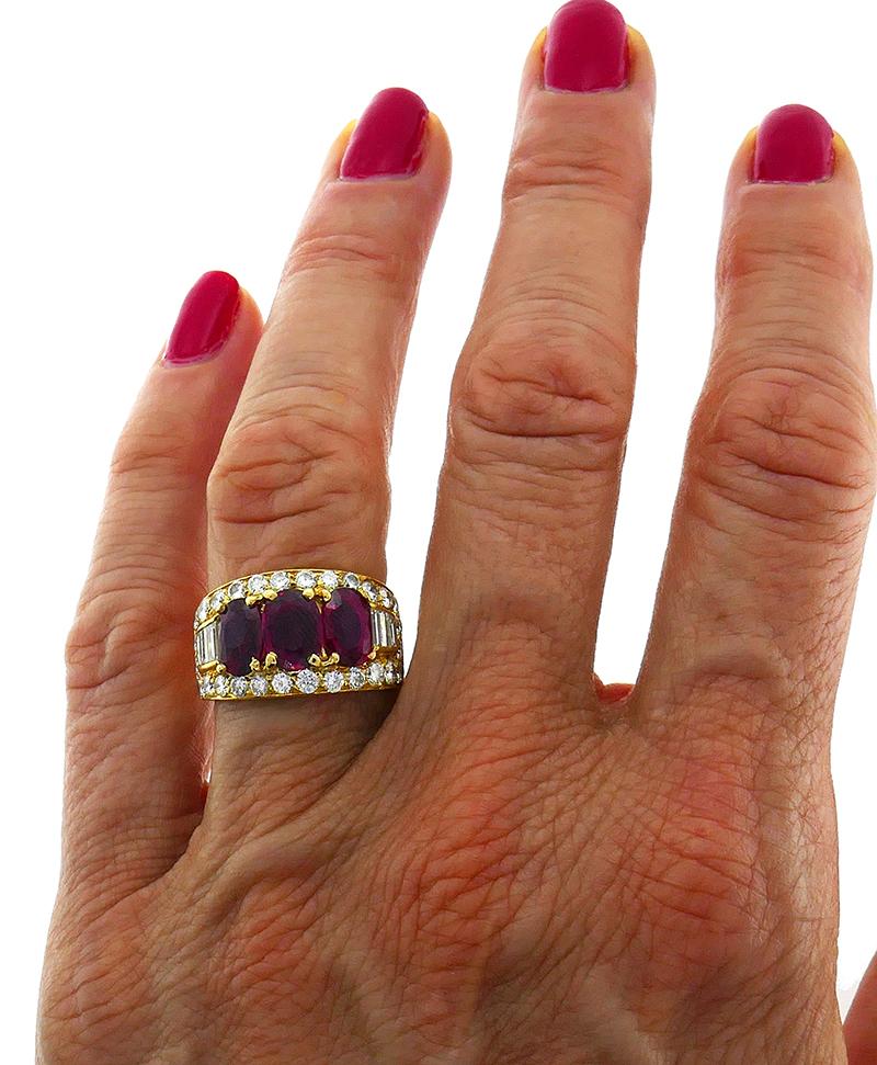 Vintage Bulgari Ruby Diamond 18k Yellow Gold Ring 1