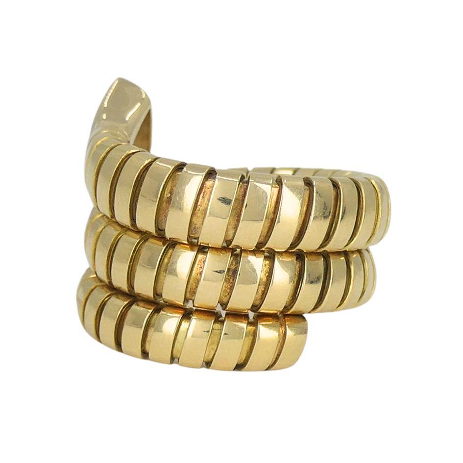 Vintage Bulgari Serpenti Tubogas 18k Gold Diamond Ring For Sale 3