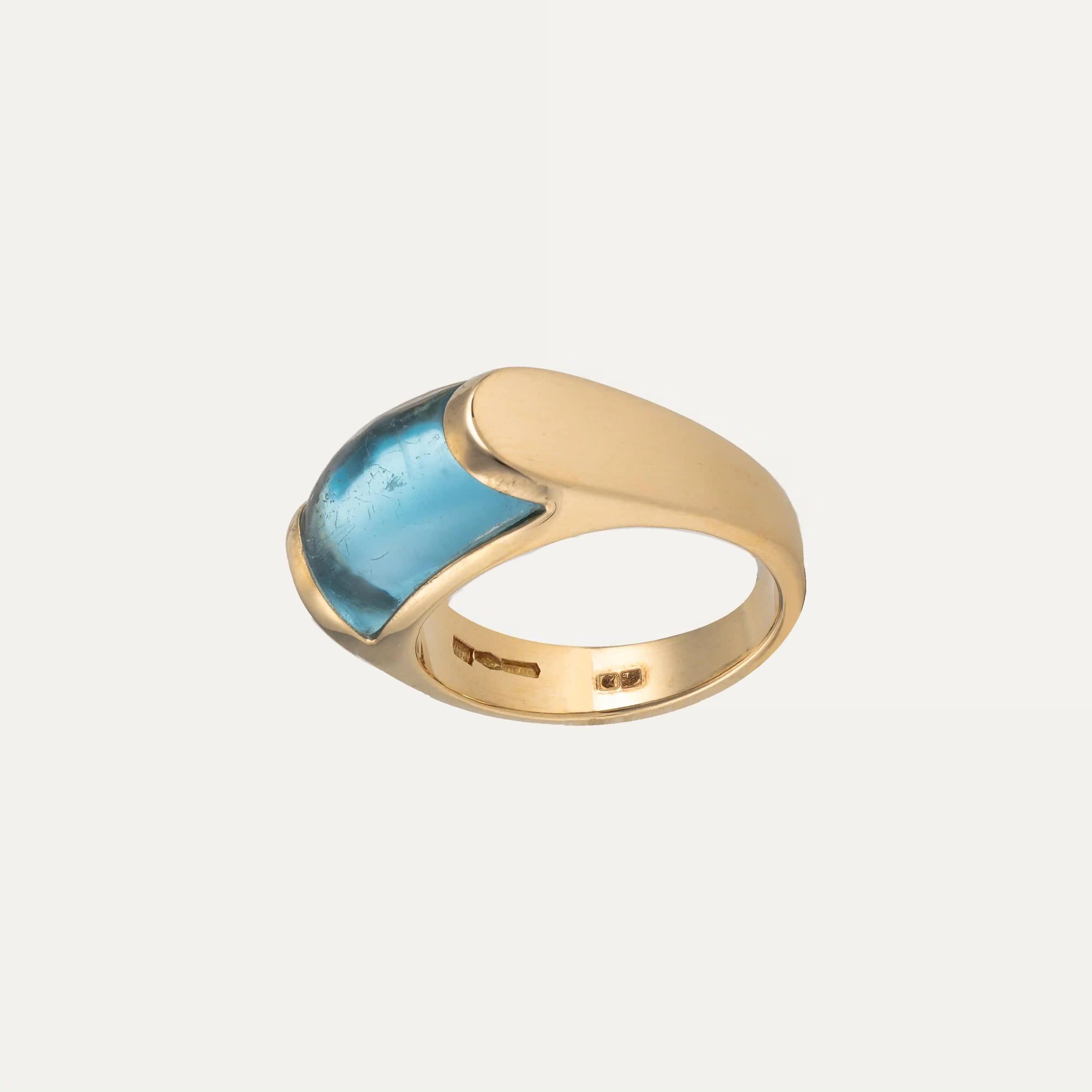 Anello Tronchetto Bulgari d'epoca in oro giallo 18 carati con topazio blu In condizioni buone in vendita a Lisboa, PT