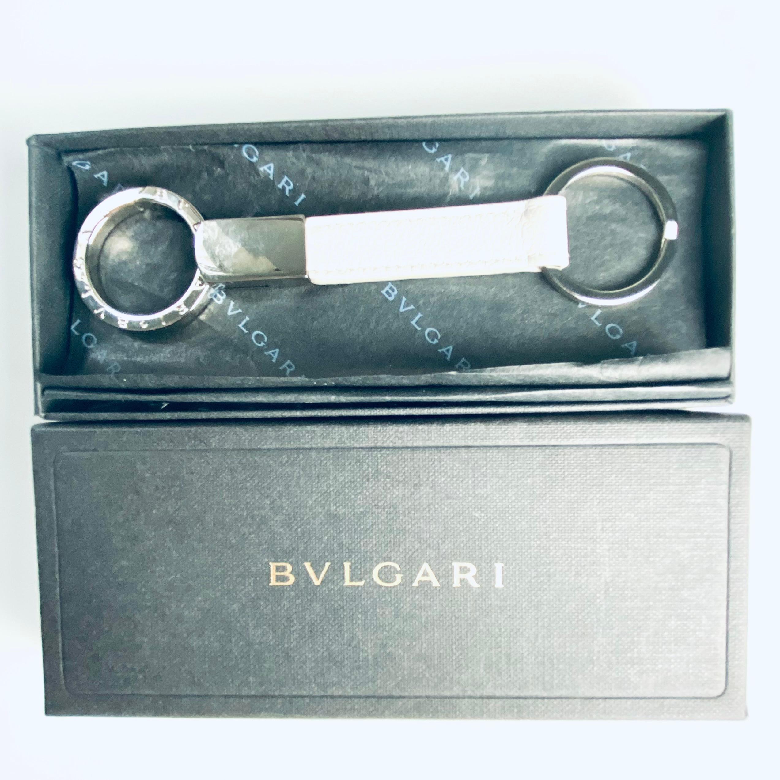 Llavero Vintage Bulgari de Piel Blanca Modelo 22234 Moderno en venta