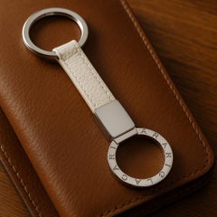 Porte-clés Bulgari vintage en cuir blanc Modèle 22234