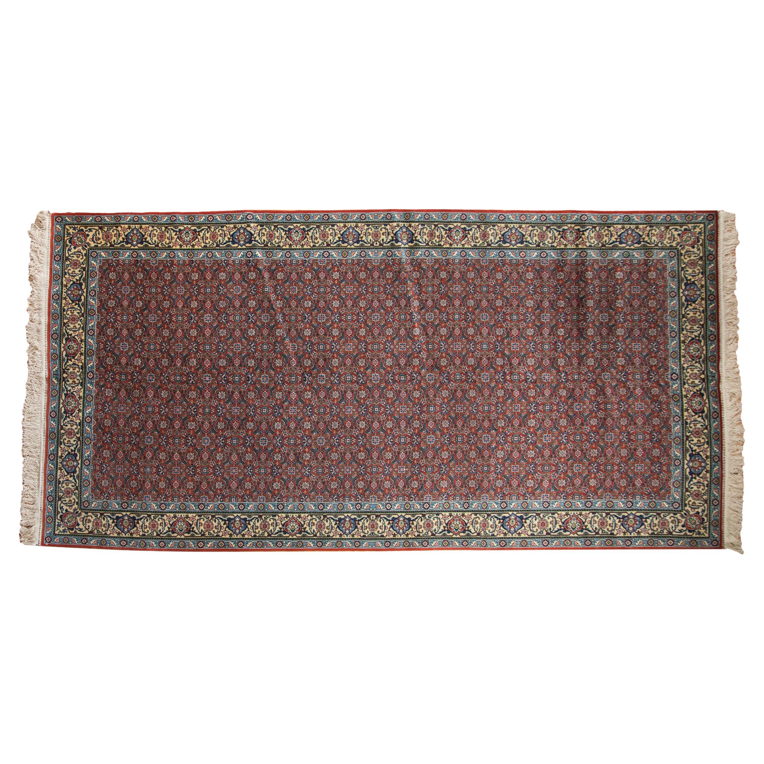Bulgarischer Vintage-Teppich-Läufer im Täbris-Design  im Angebot