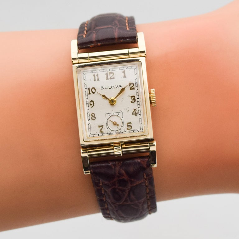 Vintage Bulova Rectangular-Shaped Watch, 1950 For Sale at 1stdibs
