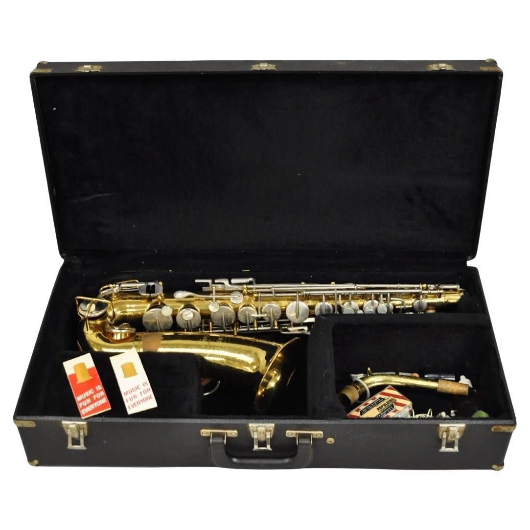 Vintage Bundy Selmer Messing Altsaxophon in Hartschalenkoffer w / Extras im Angebot
