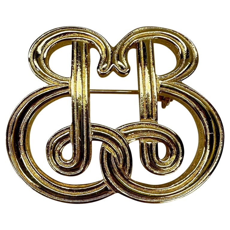 Vintage Burberry 'BB' Logo Gold Tone Costume Brooch For Sale at 1stDibs