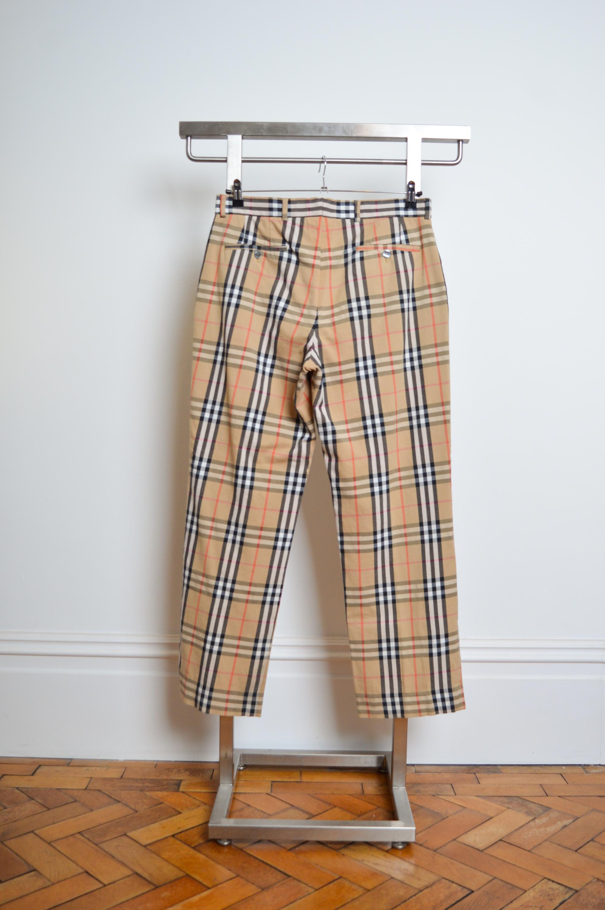 Vintage BURBERRY Classic Nova Check Patterned Tartan Trousers - Plaid Pants For Sale 3
