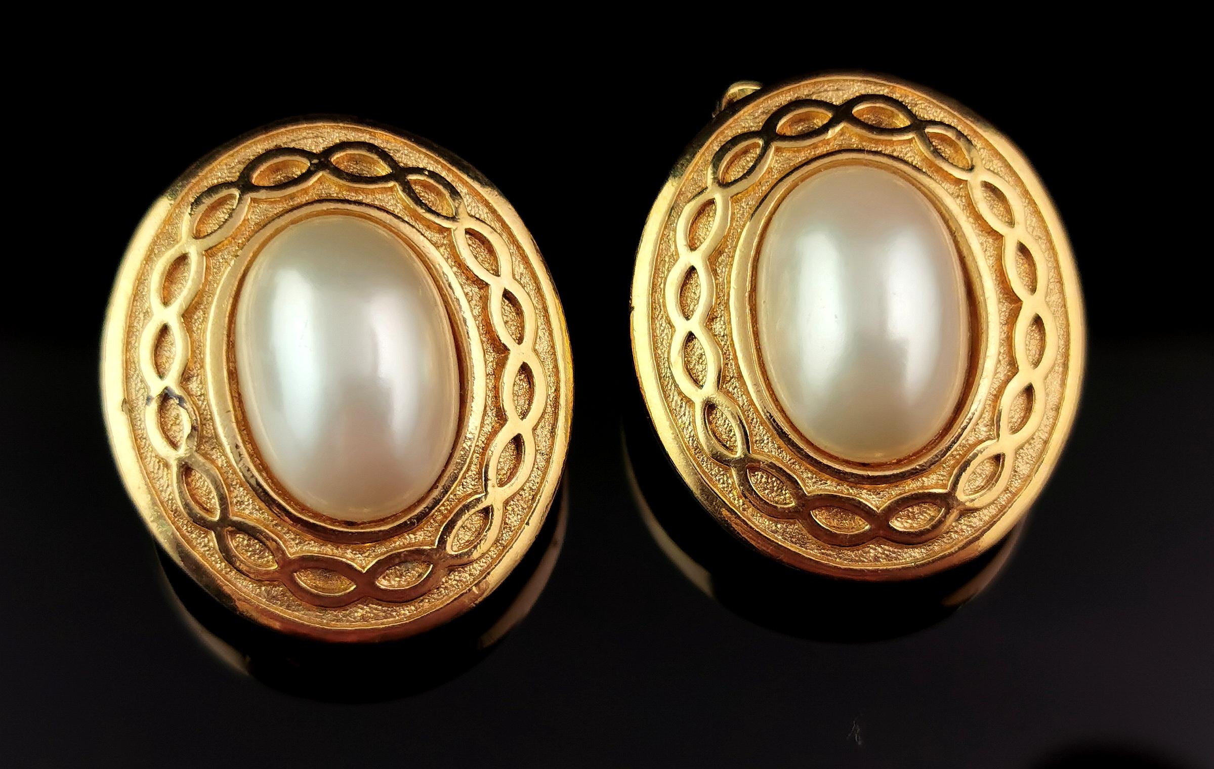 Retro Vintage Burberry clip on earrings, Gold tone, Faux pearl  For Sale
