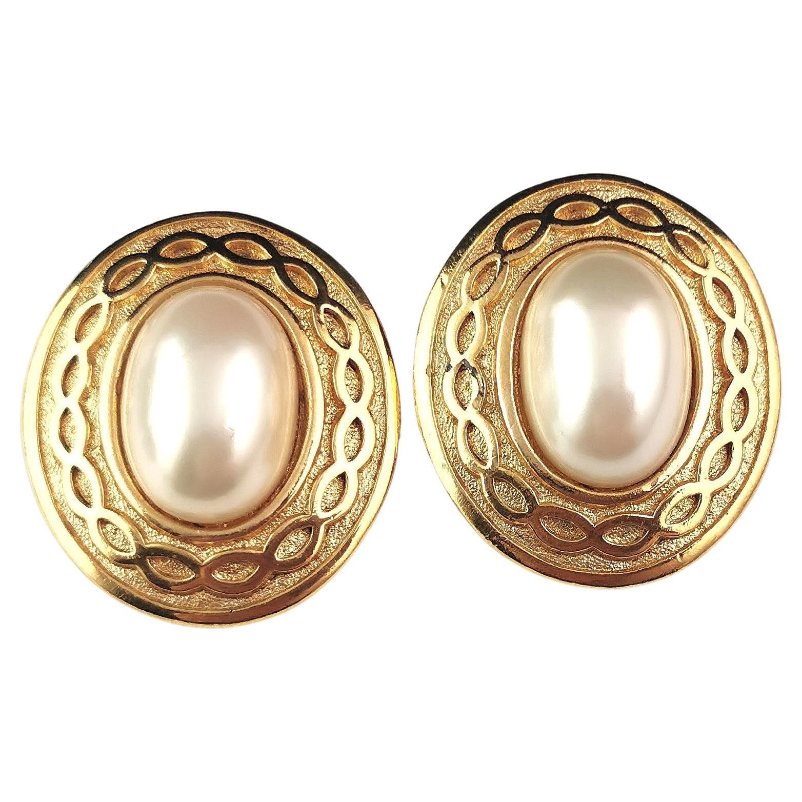 Vintage Burberry clip on earrings, Gold tone, Faux pearl  For Sale