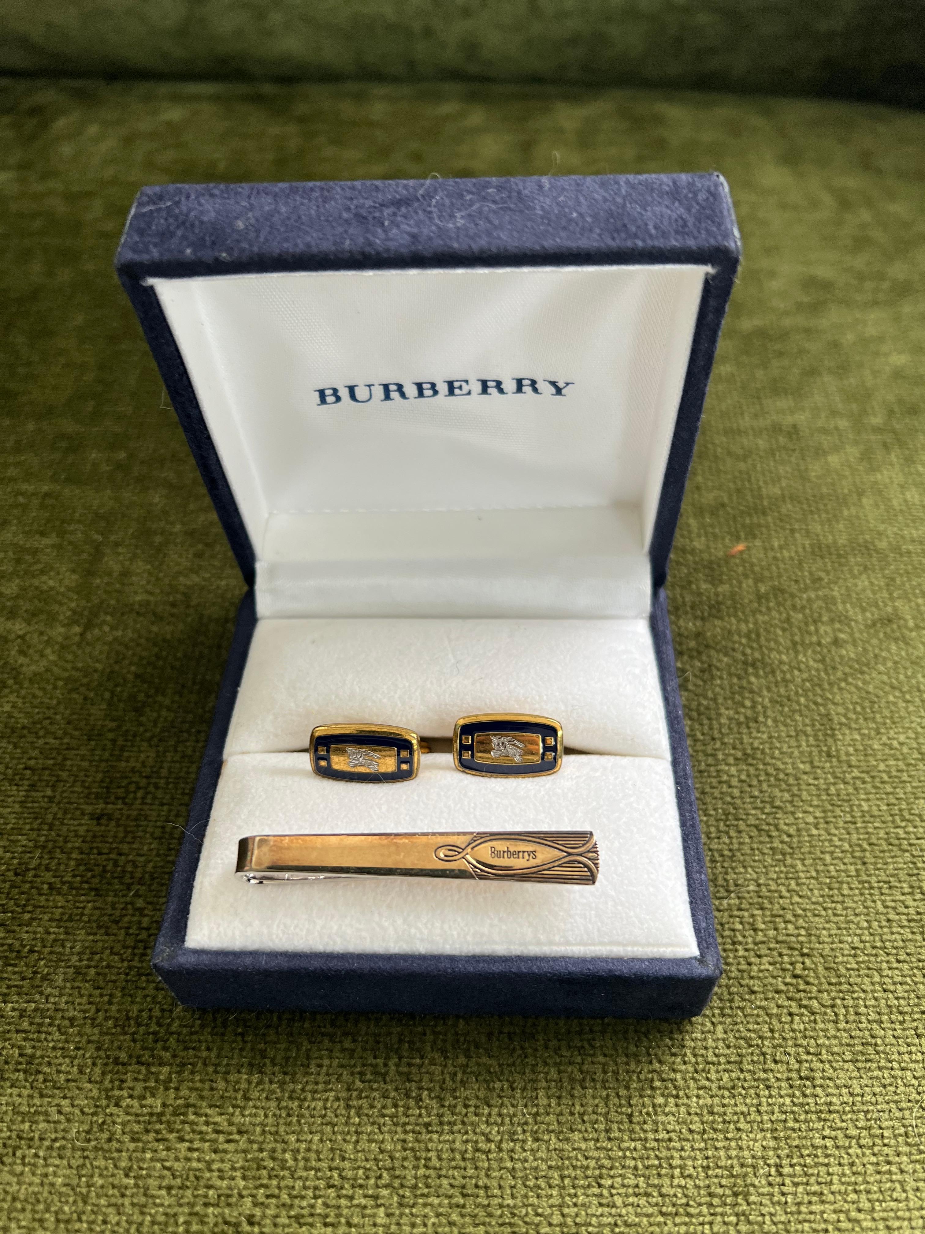 Boutons de manchette et pince à cravate vintage en or et onyx de Burberry 