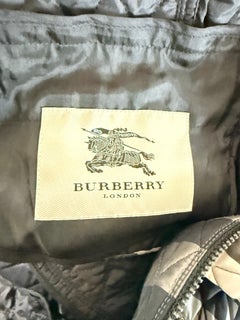 Vintage Burberry London Size 8 Gray Nova Check Quilted Peplum Jacket Womens Coat
