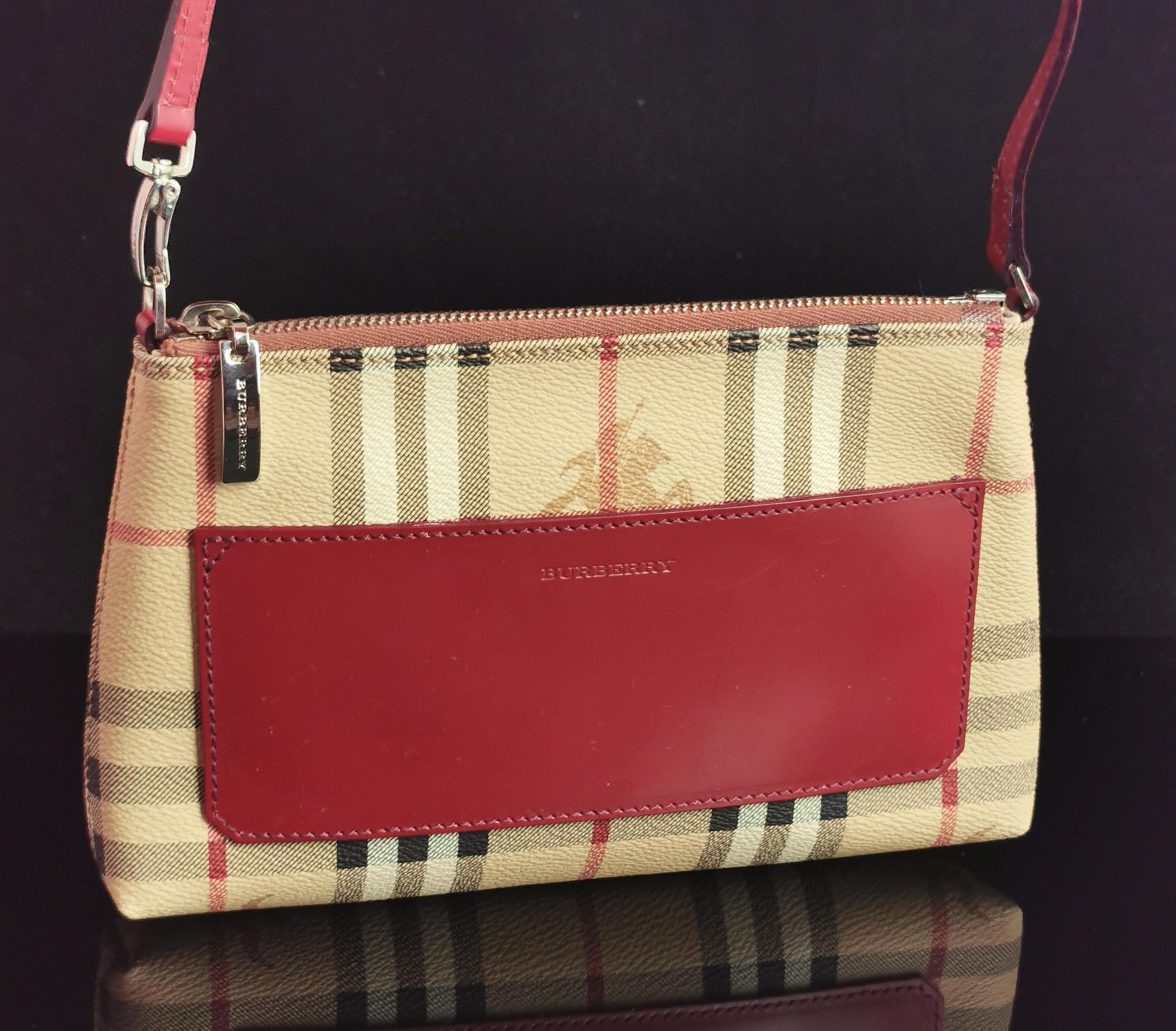 Vintage Burberry Pochette handbag, Nova check and red leather  7